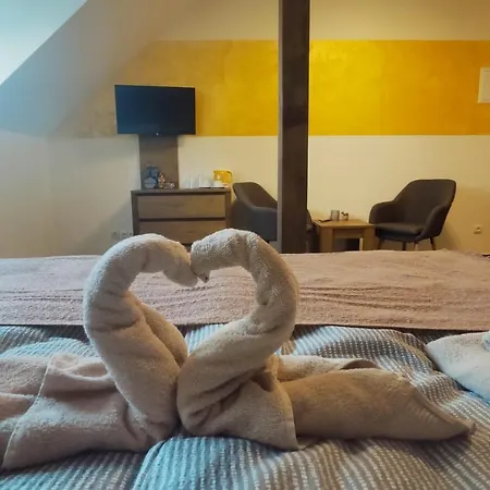 Kamrovec ゲストハウス タホフ