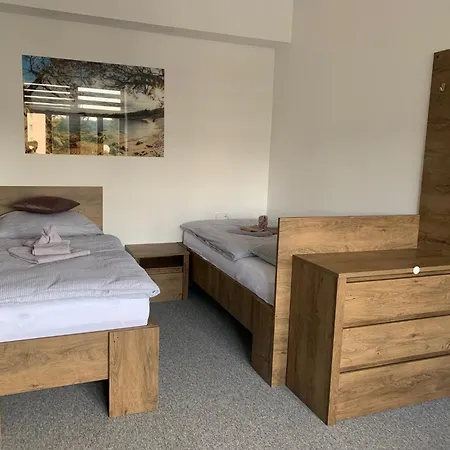 Kamrovec ゲストハウス 3*