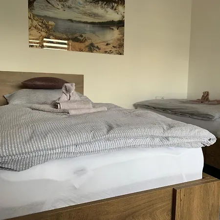 Pensjonat Kamrovec 3*