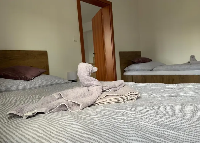 ゲストハウス Kamrovec